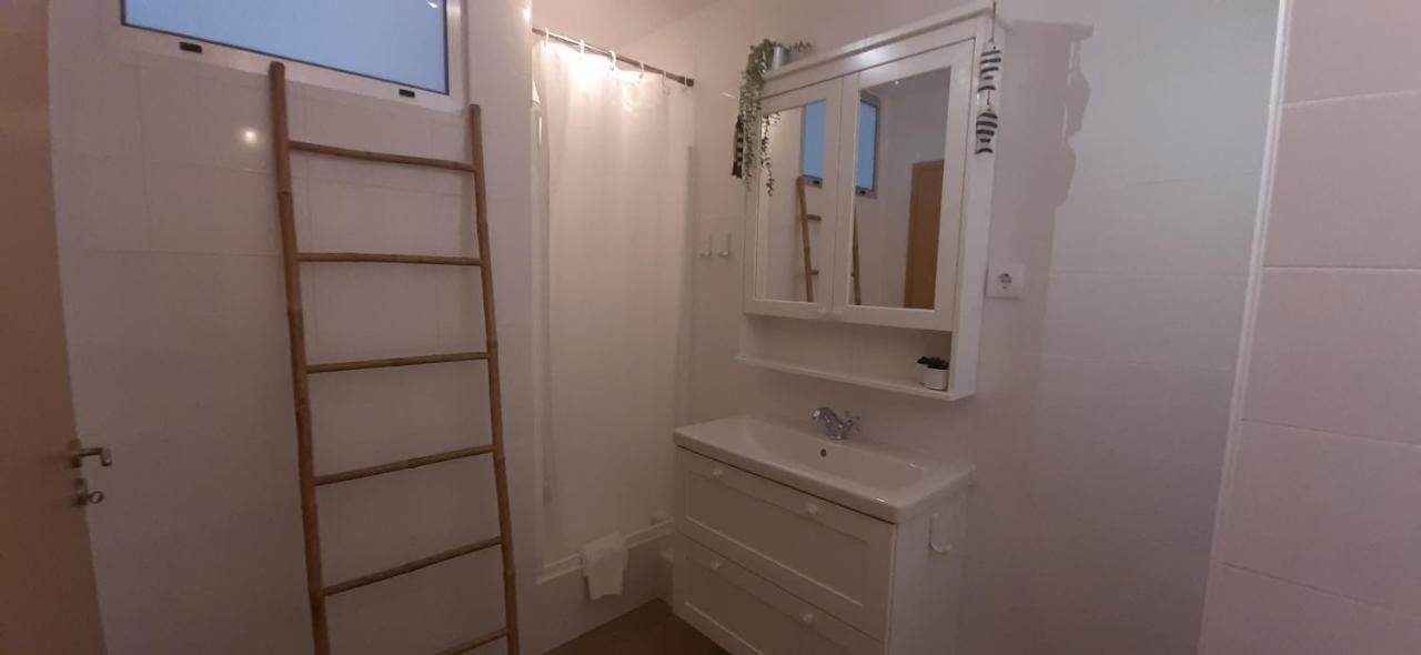 Apartamento T2 Vista Rio Arade - Portimão Exteriér fotografie
